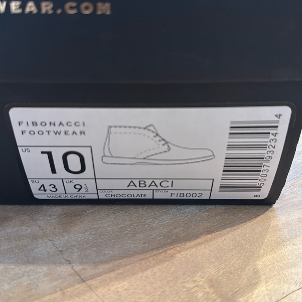 New Fibonacci Footwear - Picture 3 of 10